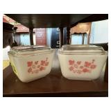 Pyrex gooseberry refrigerator dishes (2)