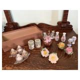 Salt & pepper shakers