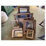 Tote of picture frames