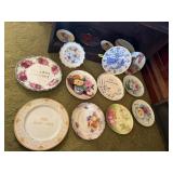 Decorative plates, anniversary plates