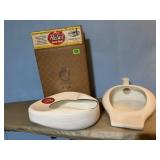Enamel bed pans (2)