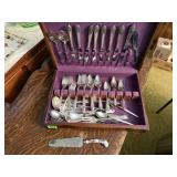 Storage box of silverware