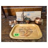 Tray, Longaberger bread basket brick, shakers