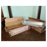 Reynolds Wrap aluminum foil holders (2)