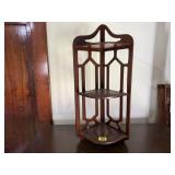Corner curio shelf