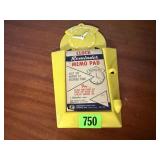 Retro wall clock memo pad
