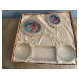 Plastic vanity set, mirrors, powder boxes