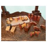 Wooden shakers, collectibles