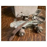 Metal youth roller skates