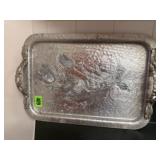 Hammered aluminum tulip tray