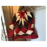 Quilted tree skirt
