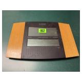 Battery operated atomic clock