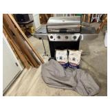 Range Master gas grill, cover, propane tank