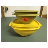 Tupperware storage bowls (2)
