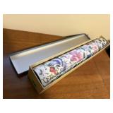 Roll of scented drawer liner