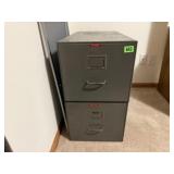 Two drawer filing cabinet, hanging files included