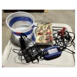 Battery charger, electrical clip set