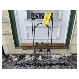 Wire ivy plant stand