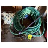 Garden hoses (3), sprayer