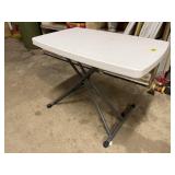 30" portable table