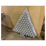 Aluminum can Christmas tree yard decoration