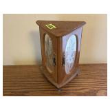 Vintage jewelry carousel