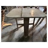Distressed gateleg farmhouse table