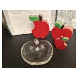 Glass apple dish, 3 piece set wooden apples