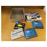 Staple gun, assorted staples