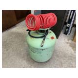 Chlorodifluoromethane tank, air hose