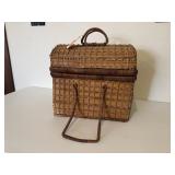Wicker picnic basket