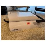 Fellowes binding machine