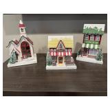 Christmas village pieces (3)