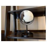 Magnifying vanity mirror