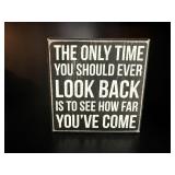 Inspiration shelf sitter