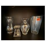 Clear floral vases (4)
