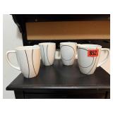 Corelle cups (4)