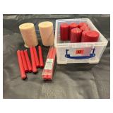 Tote of pilar, taper candles