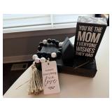 Storage book, Mom sign, garland, skeleton key