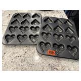 Heart cake pans (2)