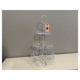 Wire cupcake stand