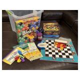 Tote of games, Blokus, Deal or No Deal, Farkle