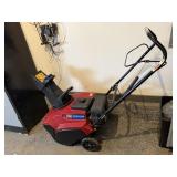 Toro Power Clear 721E snow blower