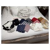Laundry basket, cloth napkins