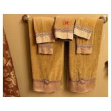 Avanti bath towel set