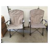 Folding lawn chairs (2)