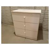 White chest of drawers