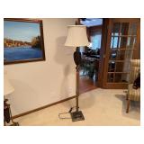 Floor lamp
