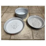 Noritake stoneware baking dishes (3)