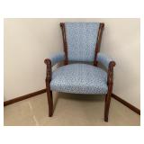 Arm chair